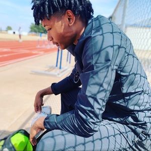 Meet your Posher, Aj